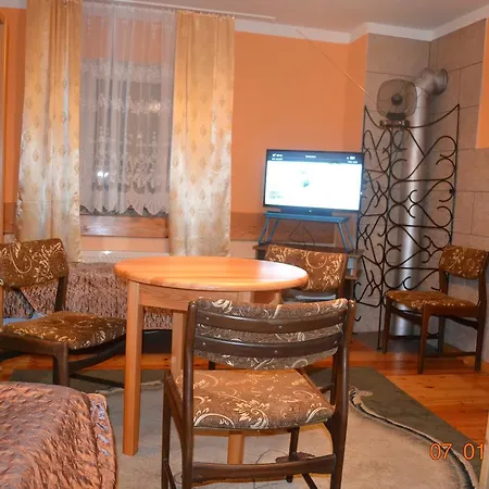 Pokoje Goscinne Na Skraju Wsi Lodge